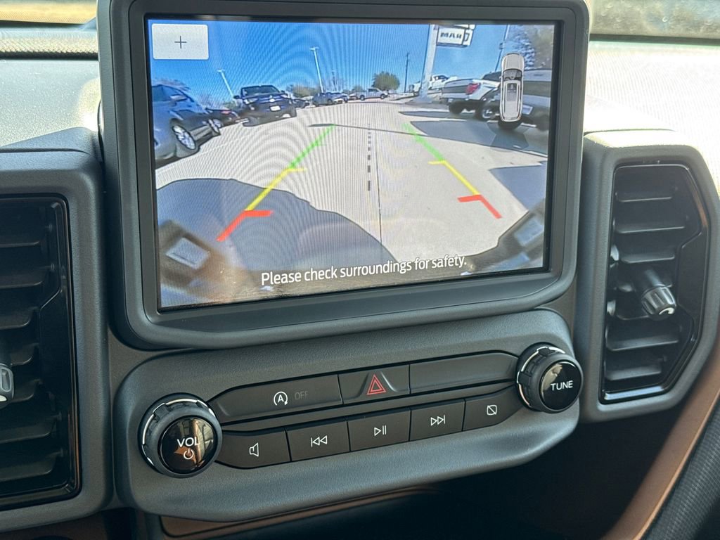 Used 2024 Ford Bronco Sport Outer Banks w/ Tech Package image 25