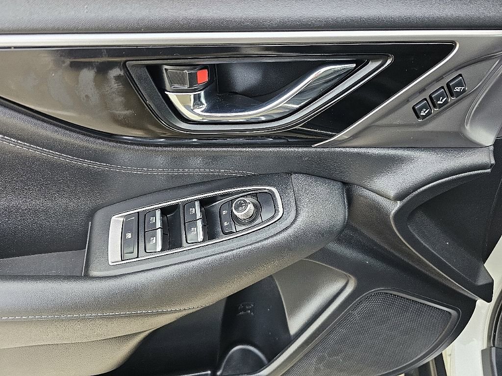 Used 2022 Subaru Outback Limited image 28