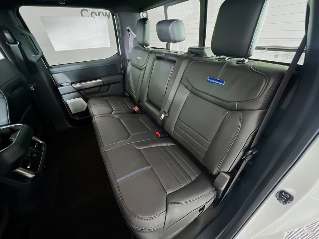 New 2026 Ford F250 Platinum w/ Tremor Off-Road Package image 29