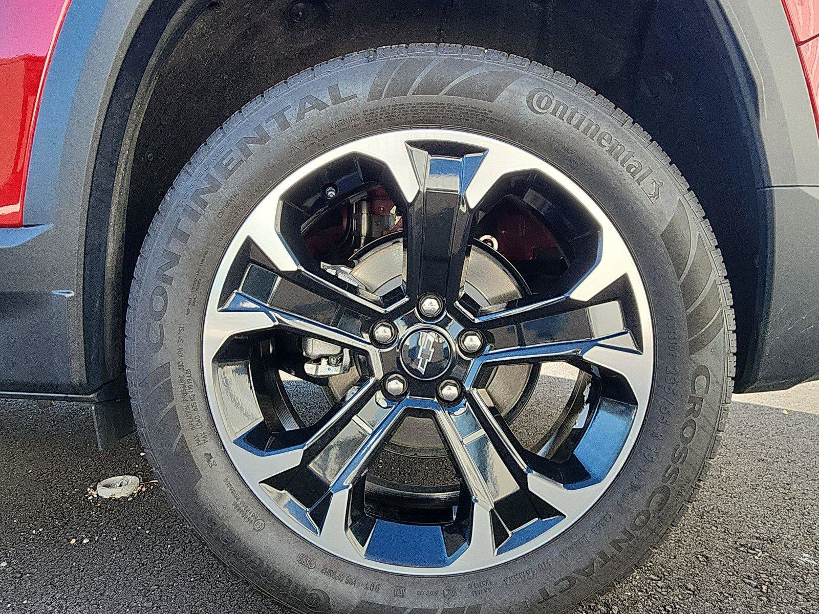 New 2026 Chevrolet Equinox LT w/ Convenience Package II image 9