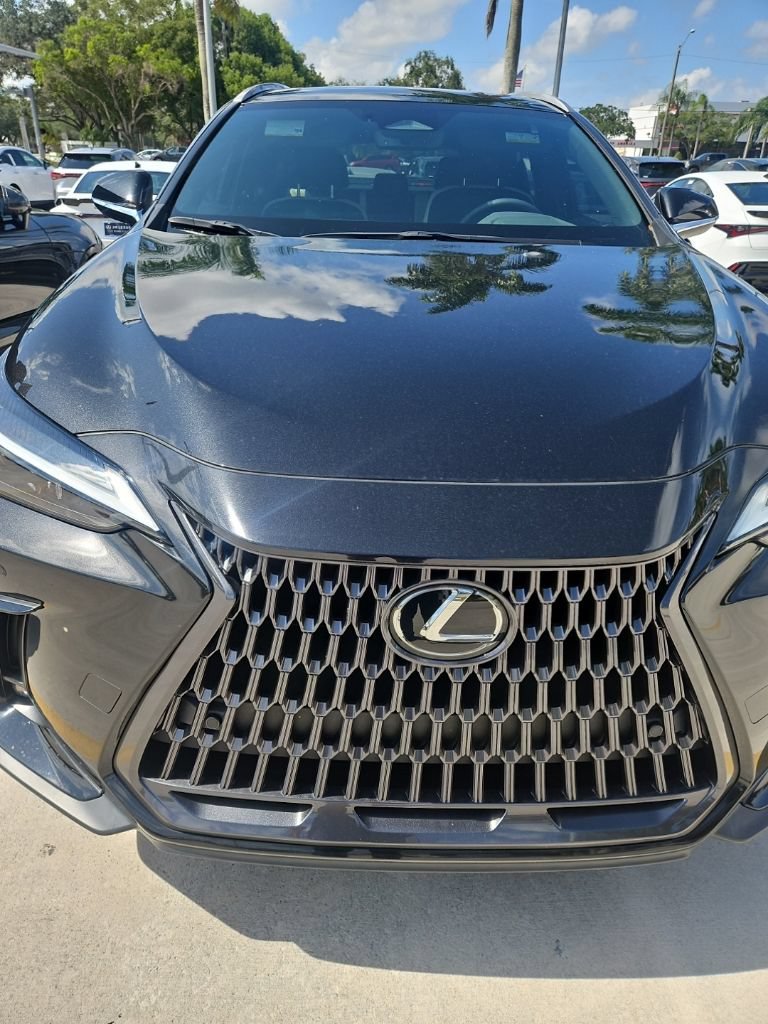 Used 2024 Lexus NX 250 FWD image 6