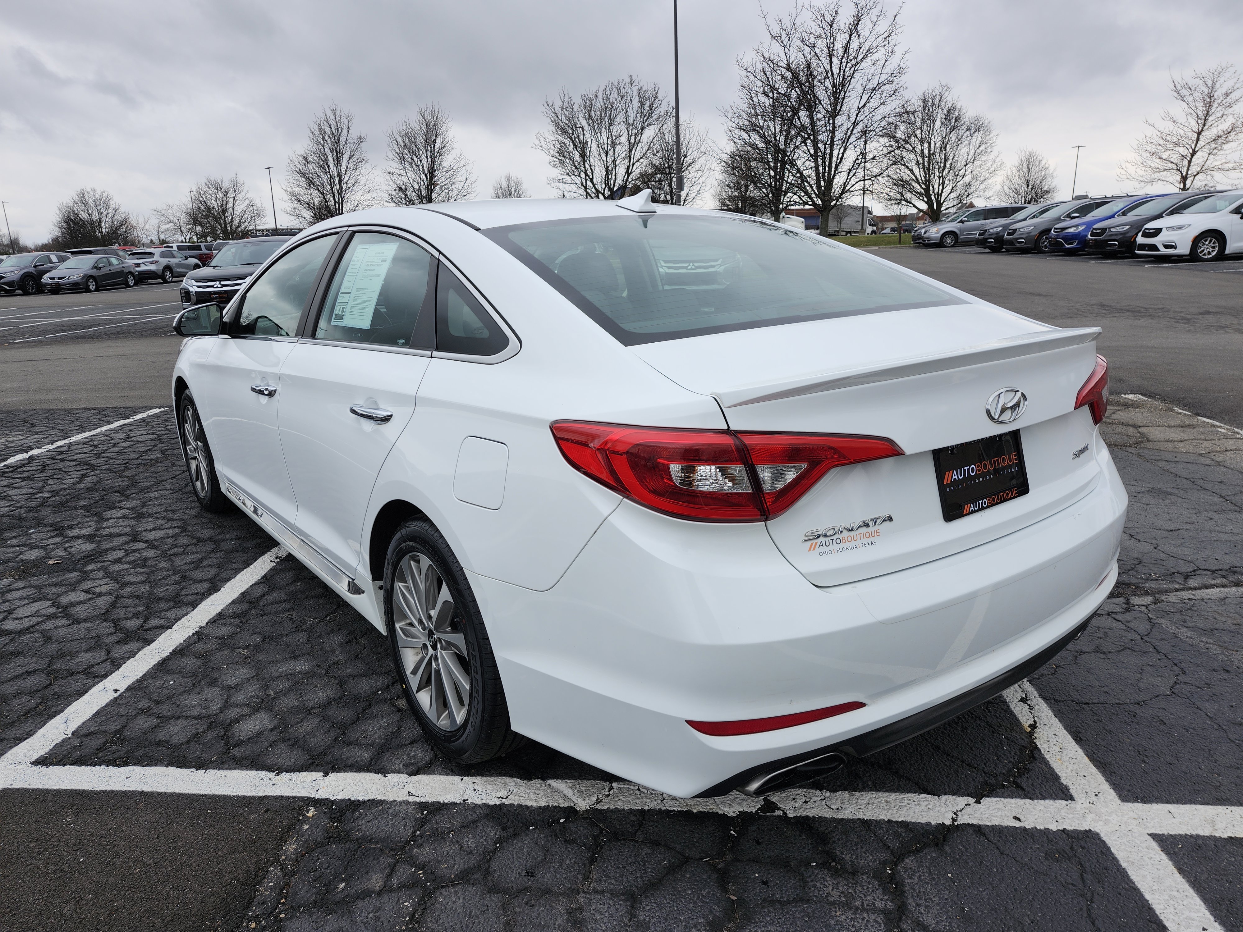 Used 2017 Hyundai Sonata Sport w/ Value Edition Package 02 image 16
