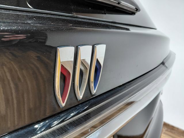 Used 2025 Buick Enclave Avenir w/ Super Cruise Package image 21