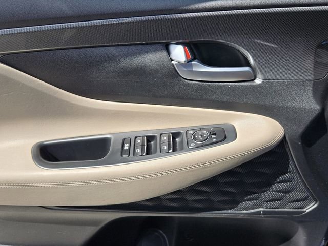 Used 2022 Hyundai Santa Fe SE FWD image 26