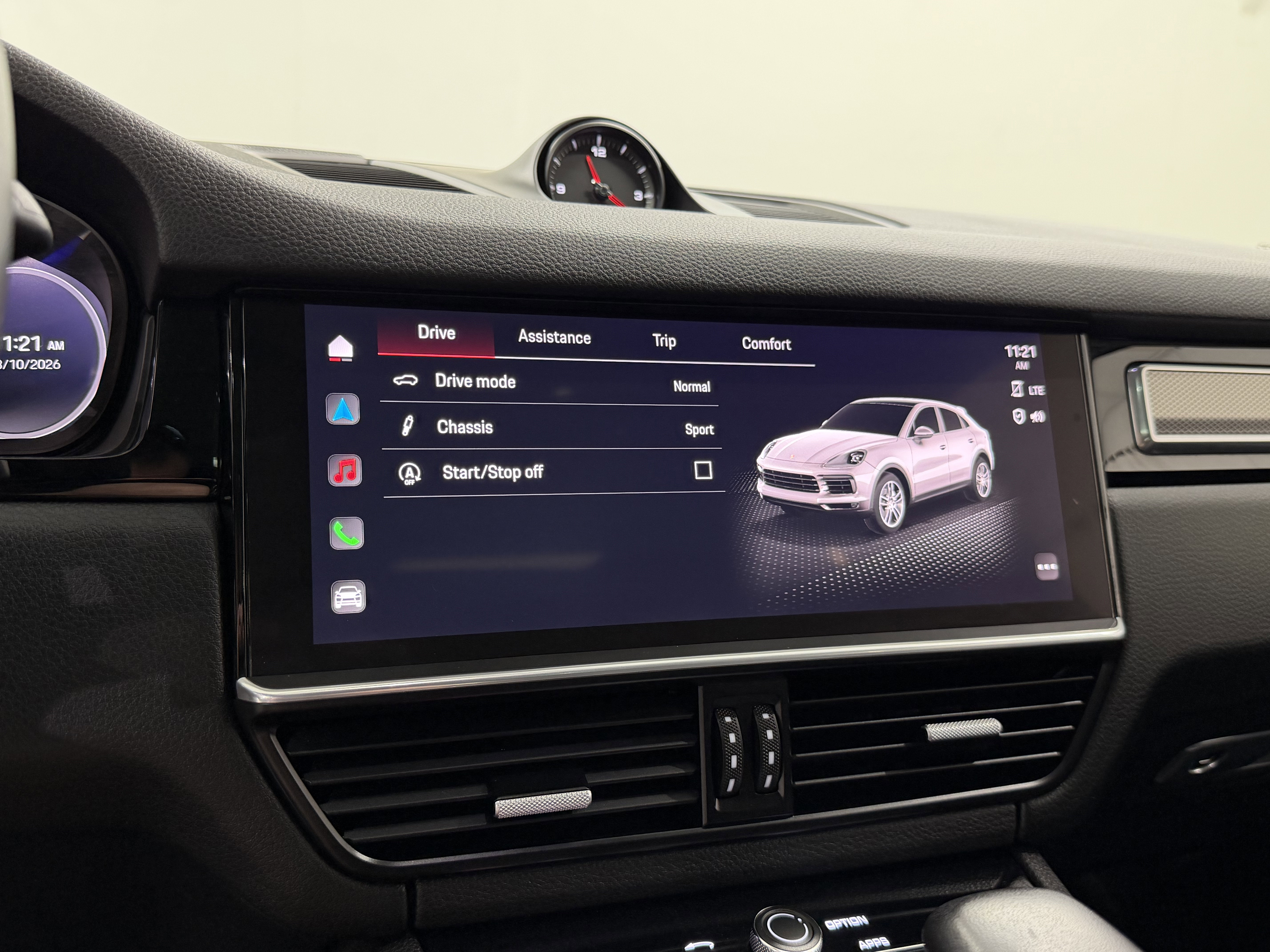 Certified 2022 Porsche Cayenne S image 45