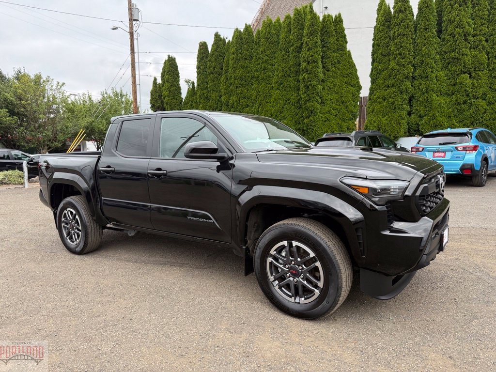 Certified 2024 Toyota Tacoma TRD Sport AWD/4WD image 1