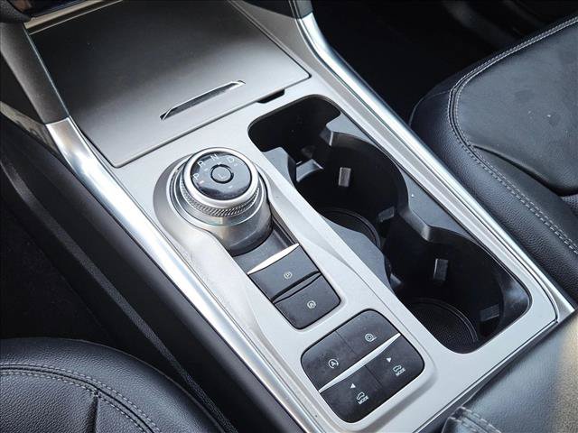 Used 2023 Ford Explorer Limited w/ Limited Technology Package RWD image 12