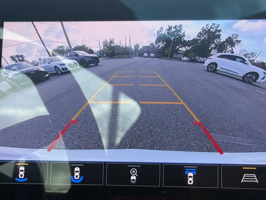 New 2025 Audi SQ5 Premium Plus image 24