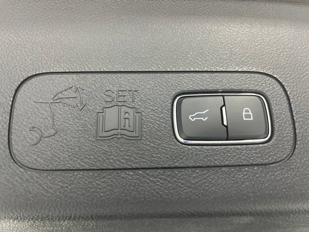 Used 2025 Lincoln Aviator AWD w/ Jet Appearance Package image 46