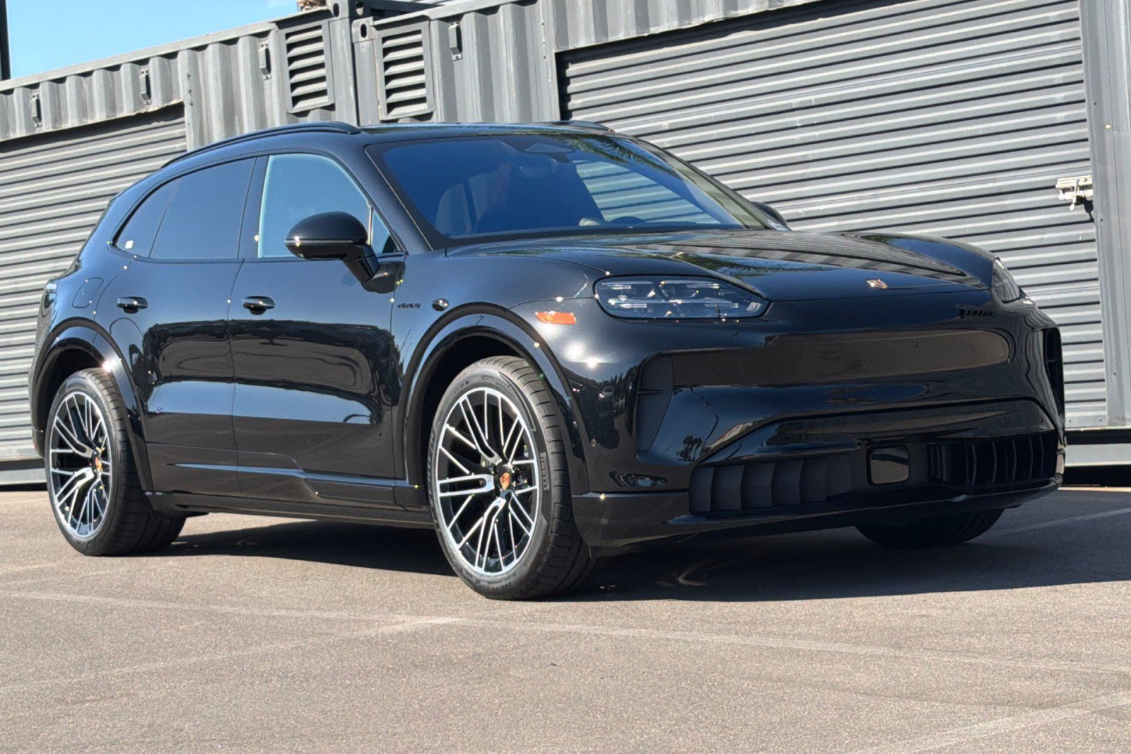 Used 2026 Porsche Cayenne Electric AWD/4WD image 10