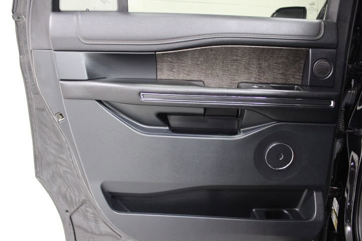 Used 2021 Ford Expedition Max Limited image 23