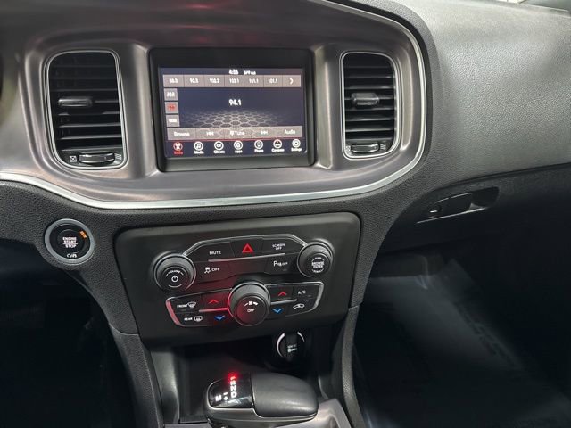 Used 2021 Dodge Charger SXT image 17