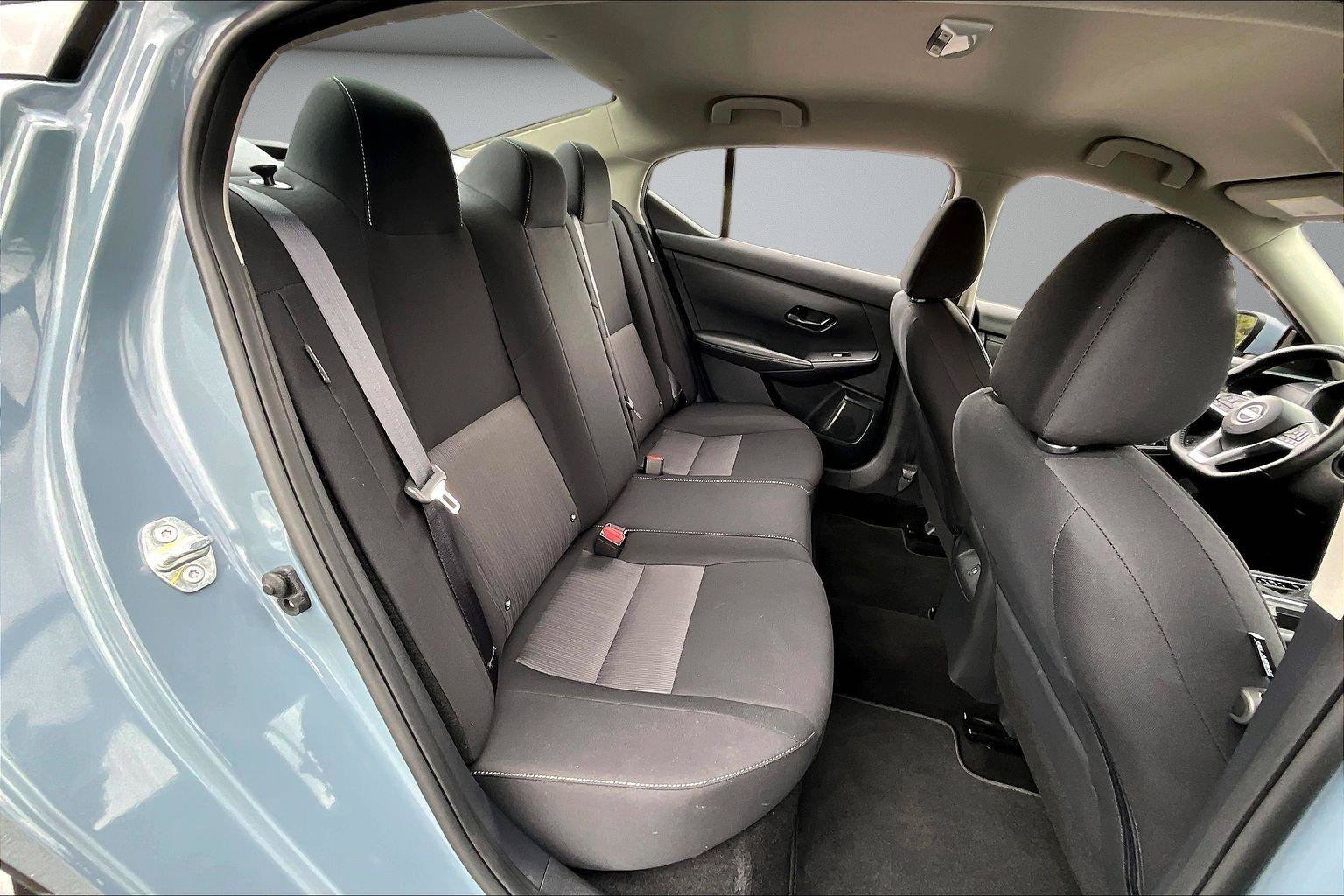 Used 2025 Nissan Sentra SV w/ All-Weather Package FWD image 25