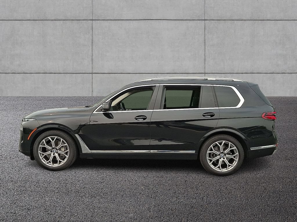 Used 2024 BMW X7 xDrive40i w/ Premium Package AWD/4WD image 7