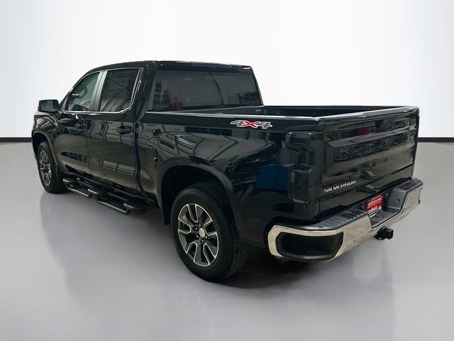 Used 2025 Chevrolet Silverado 1500 LT image 8