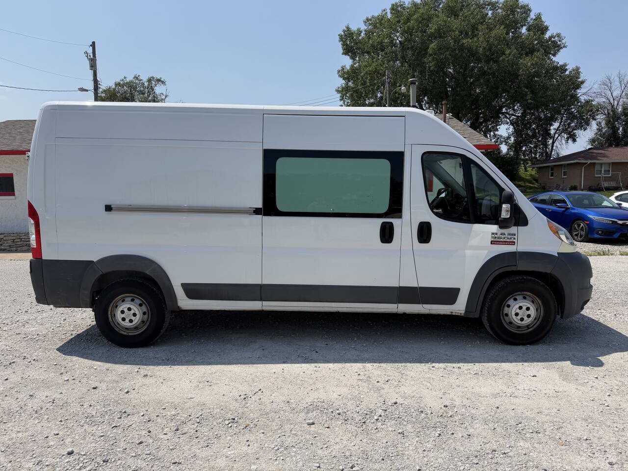 Used 2014 RAM ProMaster 2500 w/ Cargo Convenience Group FWD image 2