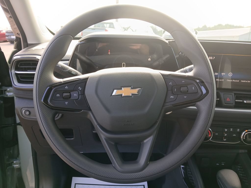 New 2026 Chevrolet TrailBlazer LS w/ LS Convenience Package AWD/4WD image 15