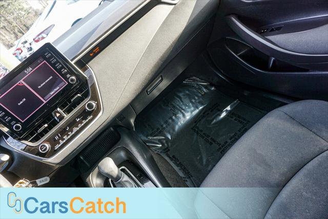 Used 2020 Toyota Corolla LE image 24
