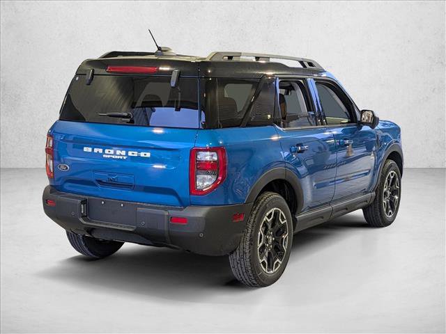 New 2025 Ford Bronco Sport Outer Banks w/ Outer Banks Tech Package+ AWD/4WD image 2