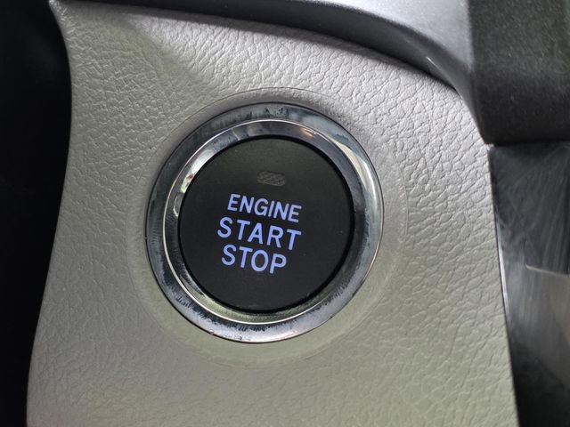 Used 2020 Toyota Sienna XLE image 20