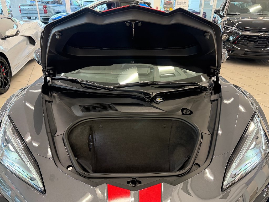 New 2027 Chevrolet Corvette Z06 w/ Stealth Interior Trim Package RWD image 15