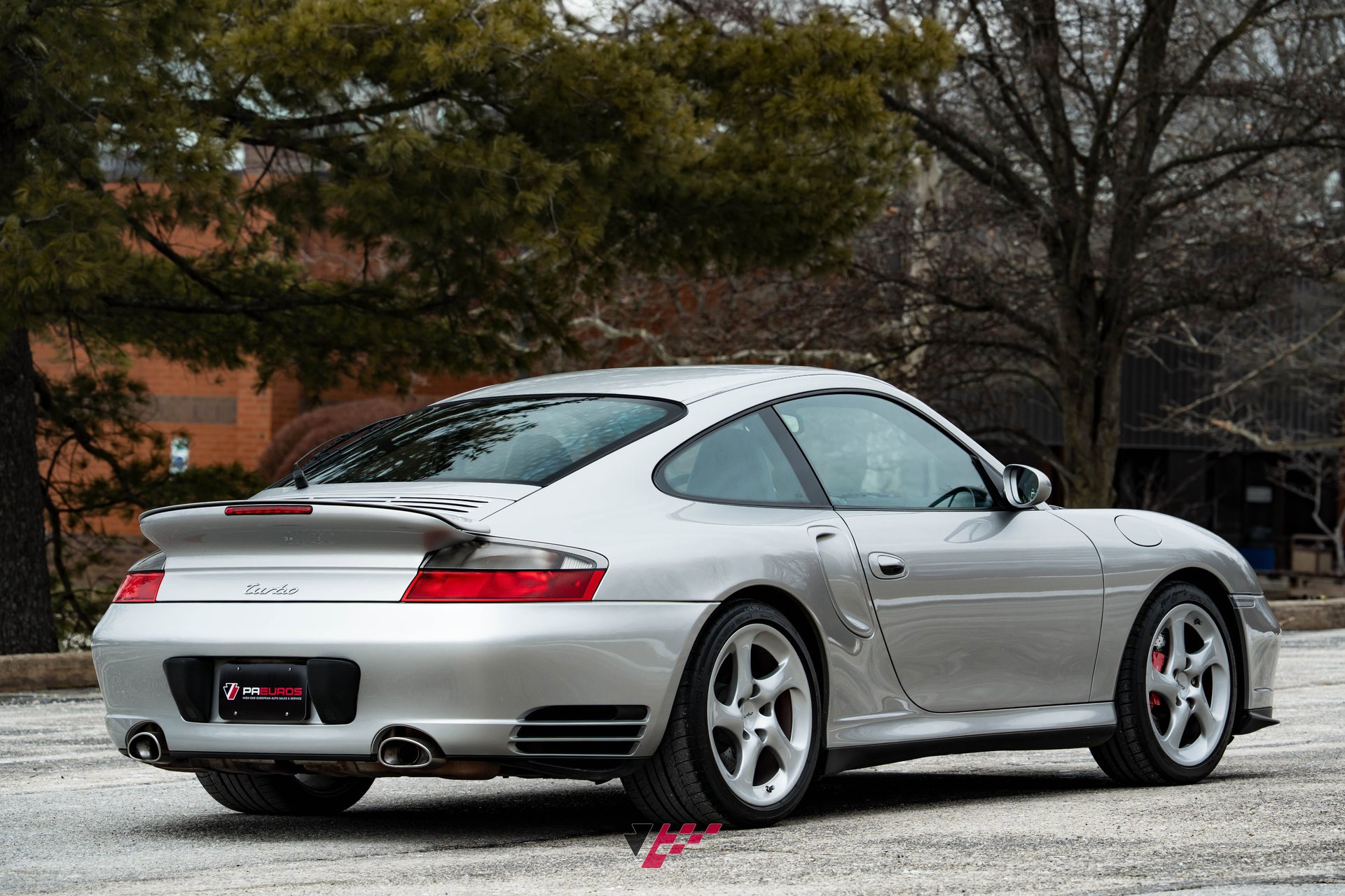 Used 2001 Porsche 911 Turbo image 32