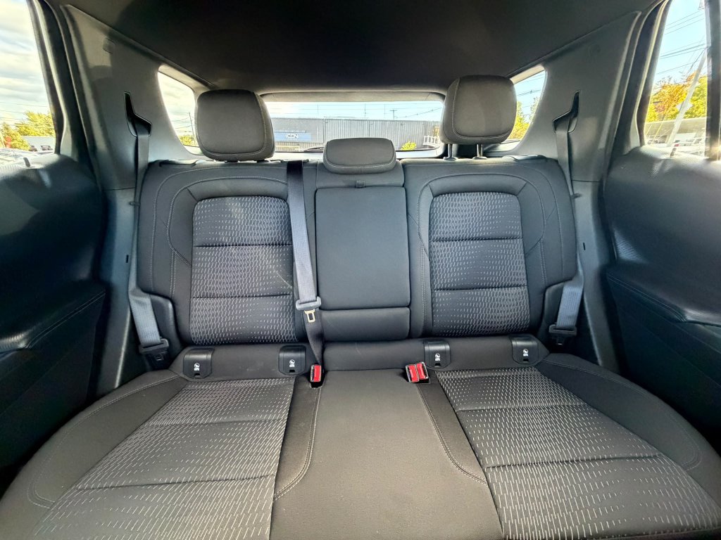 Used 2026 Chevrolet Equinox LT AWD/4WD image 22