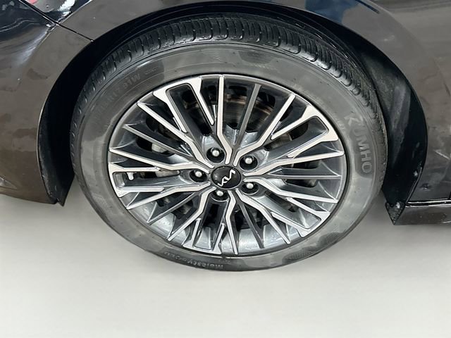 Used 2023 Kia Forte GT-Line w/ GT-Line Premium Package image 31