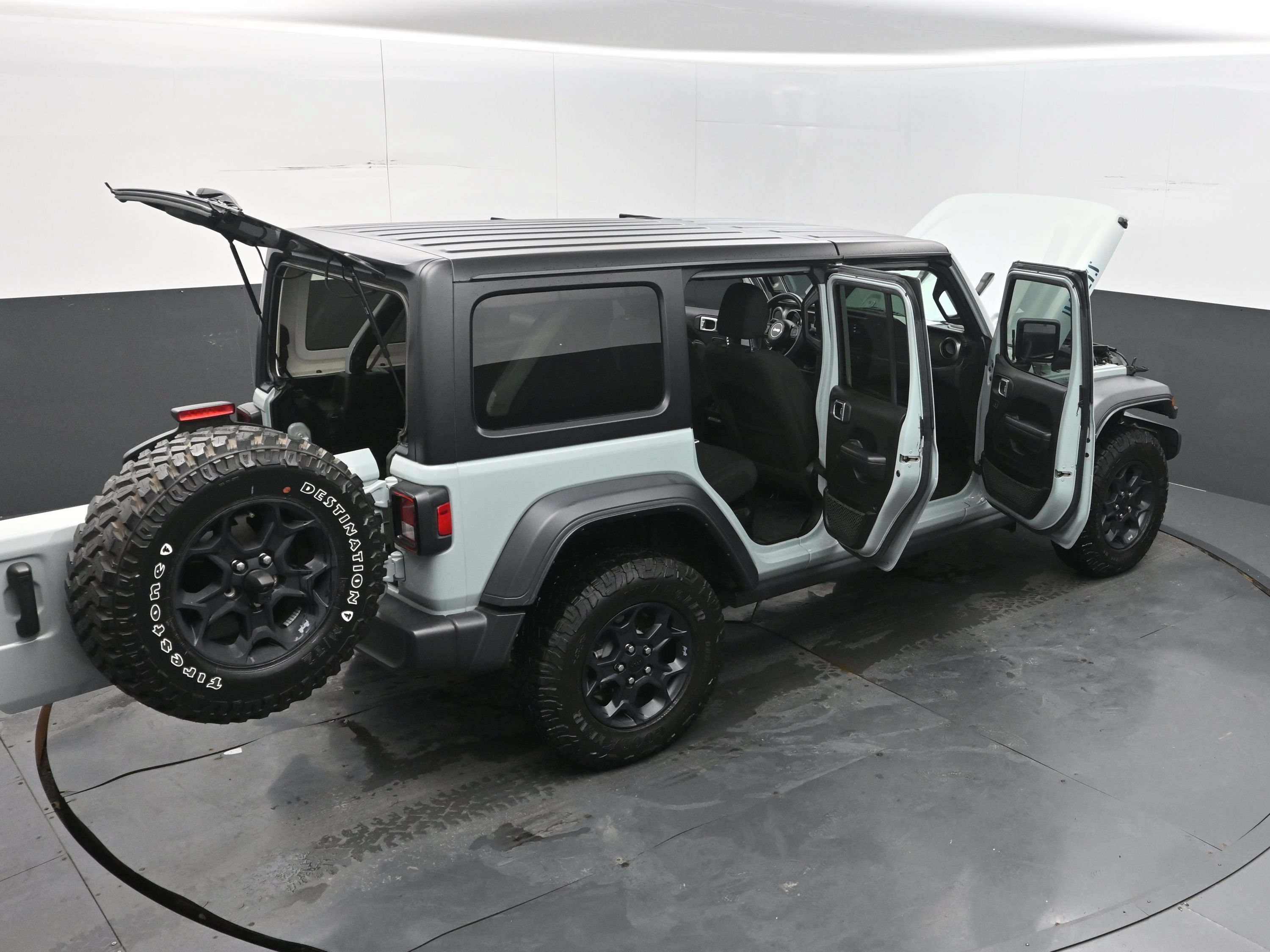 Used 2023 Jeep Wrangler Unlimited w/ 8.4" Radio Group AWD/4WD image 46