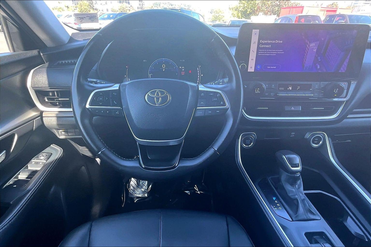 Used 2025 Toyota Grand Highlander FWD image 5