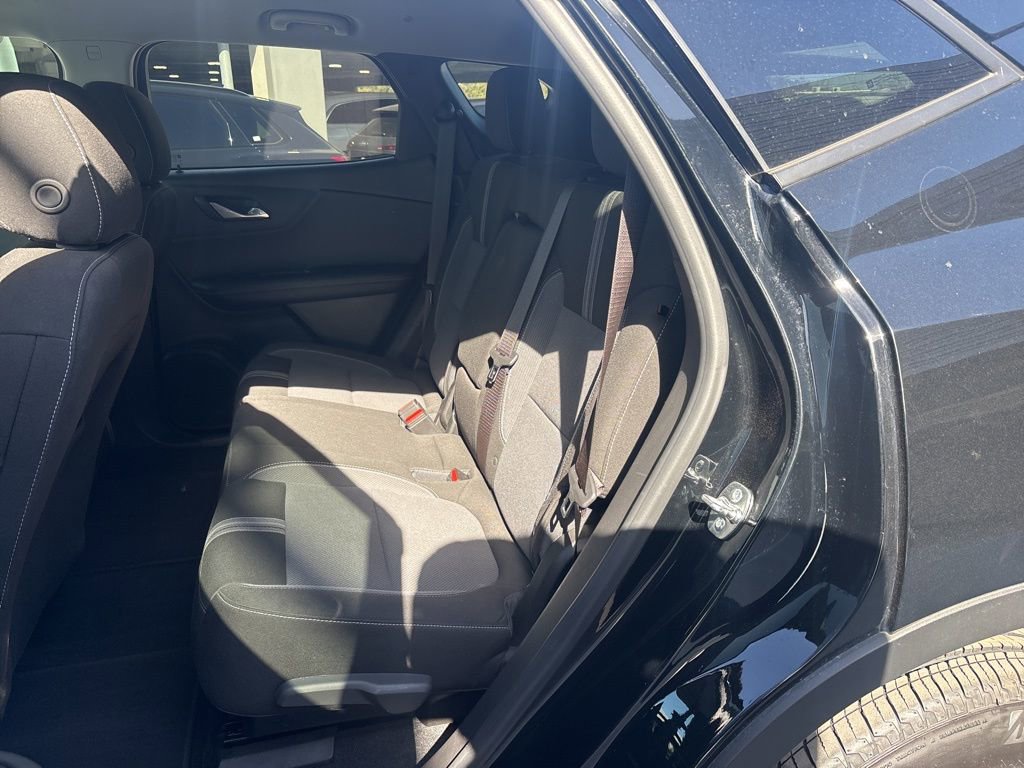 Used 2025 Chevrolet Blazer LT image 14