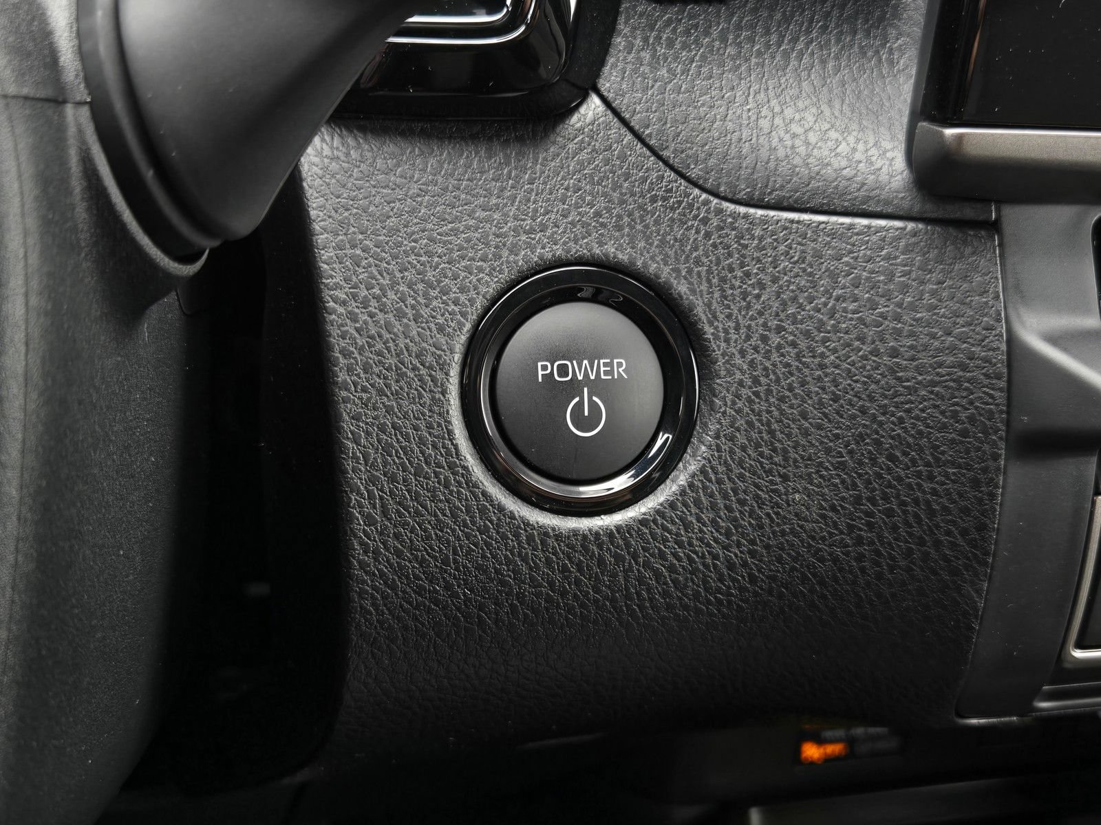 Used 2026 Toyota Camry SE FWD image 18