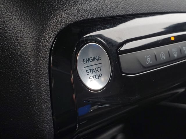 Used 2024 Ford Escape ST-Line w/ Tech Pack #1 AWD/4WD image 24