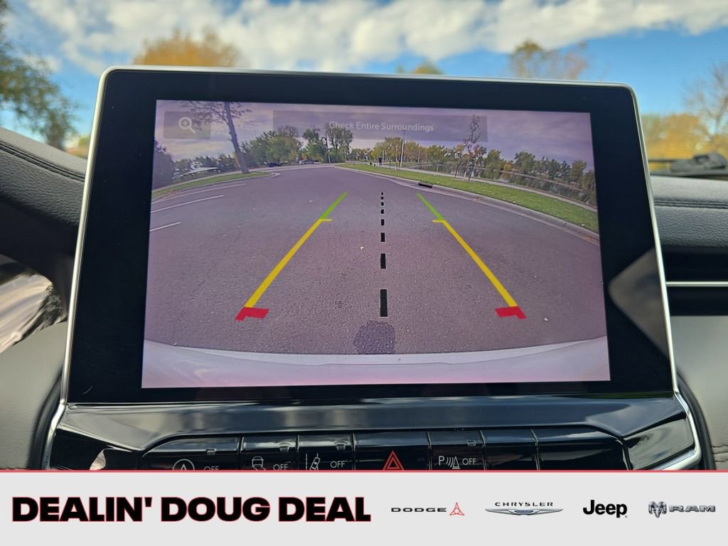 Used 2023 Jeep Compass Limited image 20