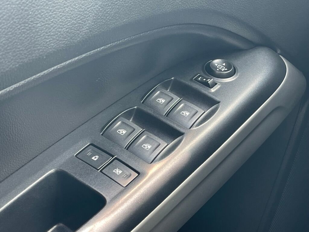 Used 2021 Chevrolet Colorado LT w/ Redline Special Edition image 35