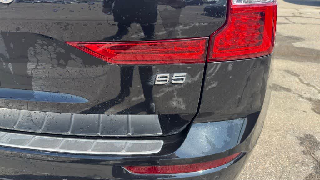 Used 2023 Volvo XC60 B5 Plus w/ Protection Package Premier FWD image 13