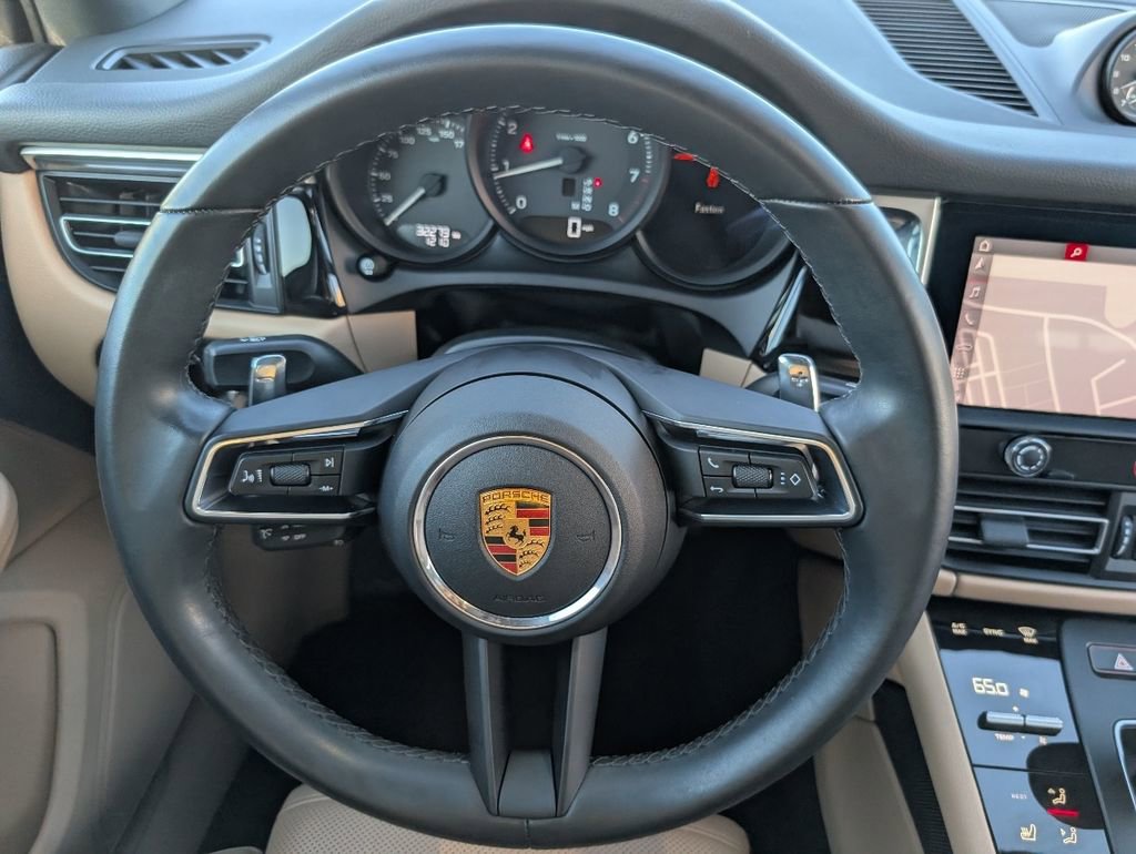 Certified 2022 Porsche Macan image 21