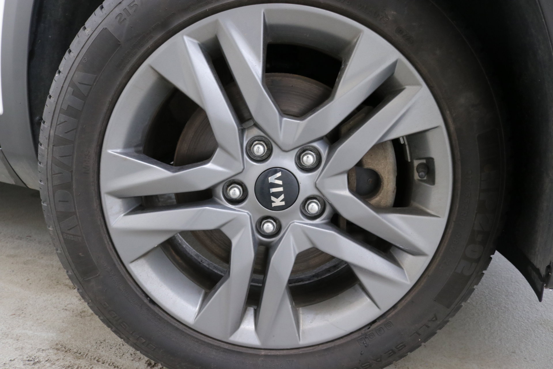 Used 2021 Kia Seltos LX image 29