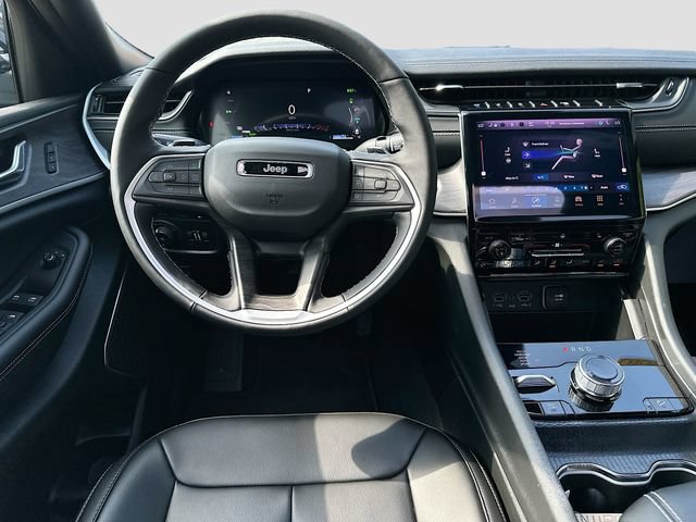 New 2025 Jeep Grand Cherokee Limited 4xe AWD/4WD image 24