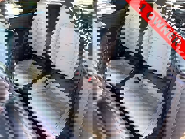 Used 2024 Ford Mustang Premium image 4