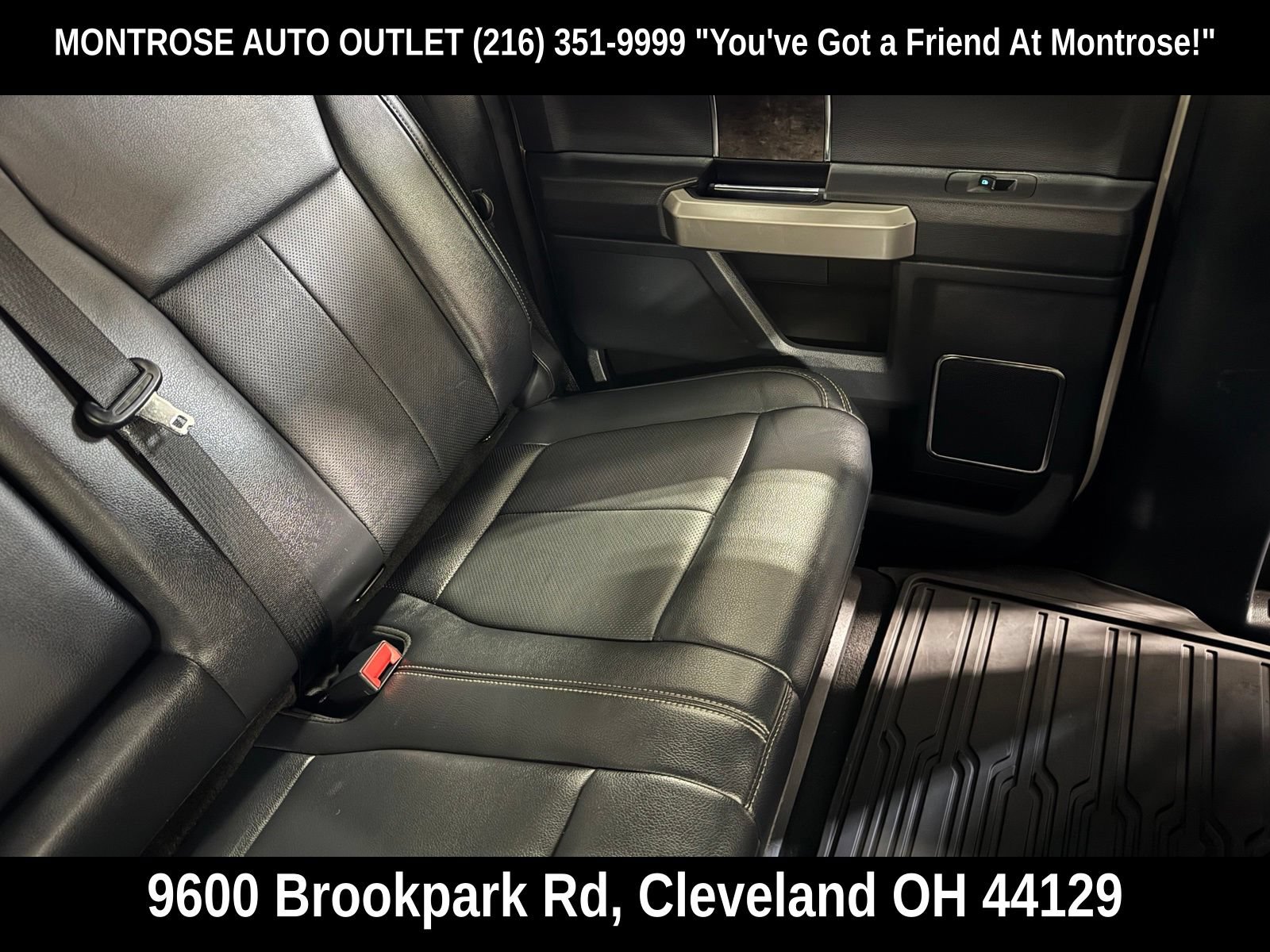 Used 2022 Ford F250 Lariat w/ Black Appearance Package AWD/4WD image 33