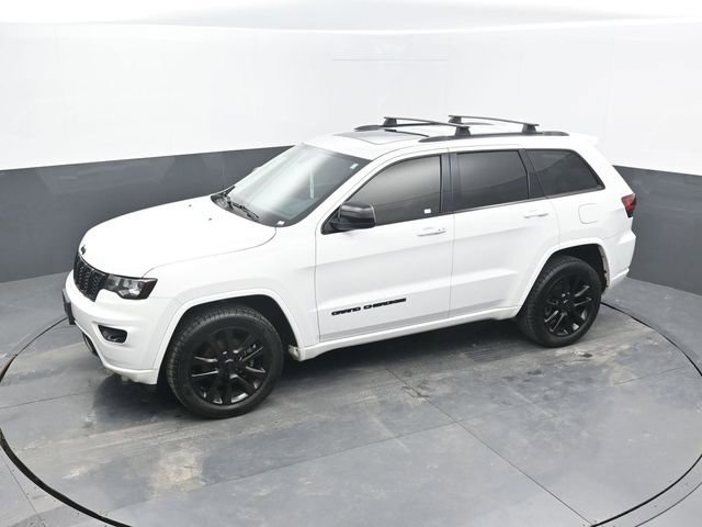 Used 2019 Jeep Grand Cherokee Altitude image 48