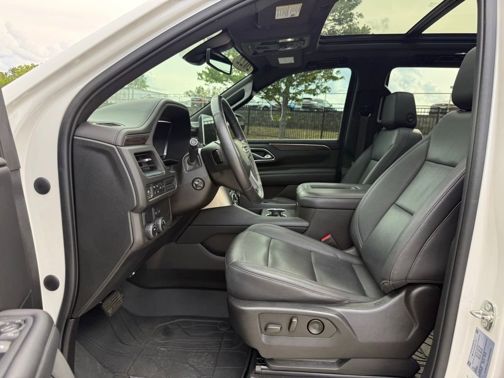 Used 2022 Chevrolet Tahoe LT w/ LT Signature Plus Package RWD image 27