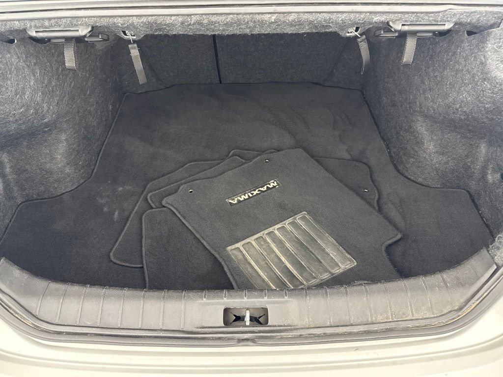 Used 2022 Nissan Maxima SV w/ Floor Mat Group FWD image 28