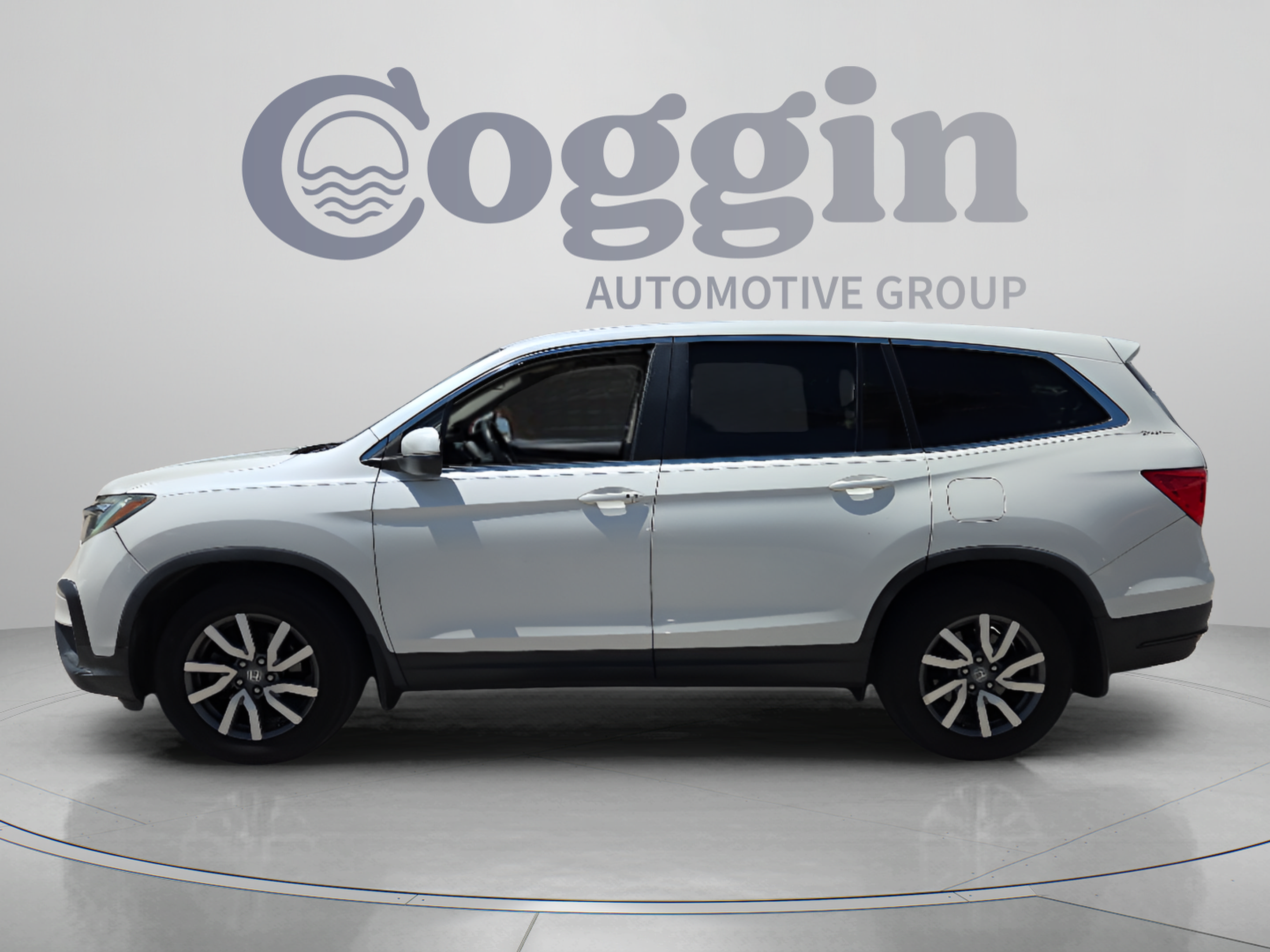 Certified 2019 Honda Pilot EX image 2