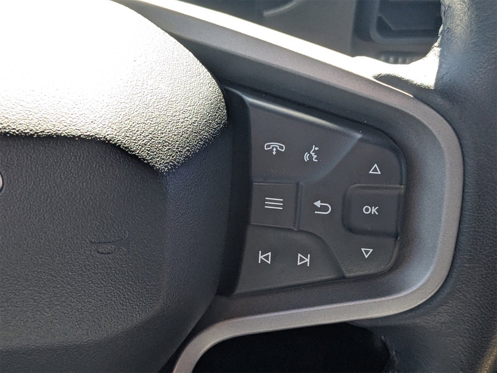 Certified 2024 Ford Bronco Outer Banks w/ Sasquatch Package image 28