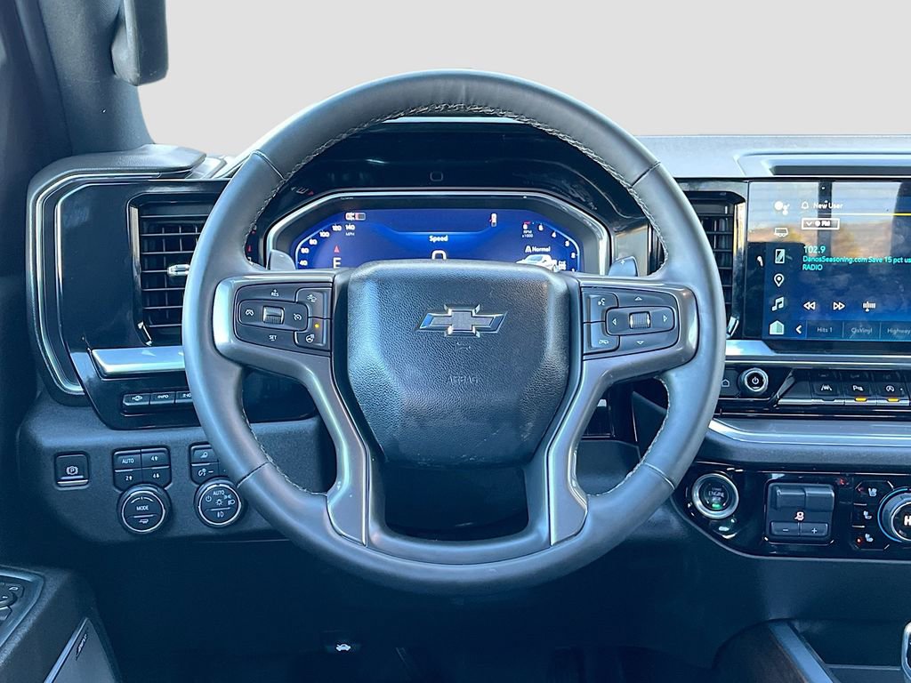 Used 2024 Chevrolet Silverado 1500 High Country w/ High Country Premium Package image 11