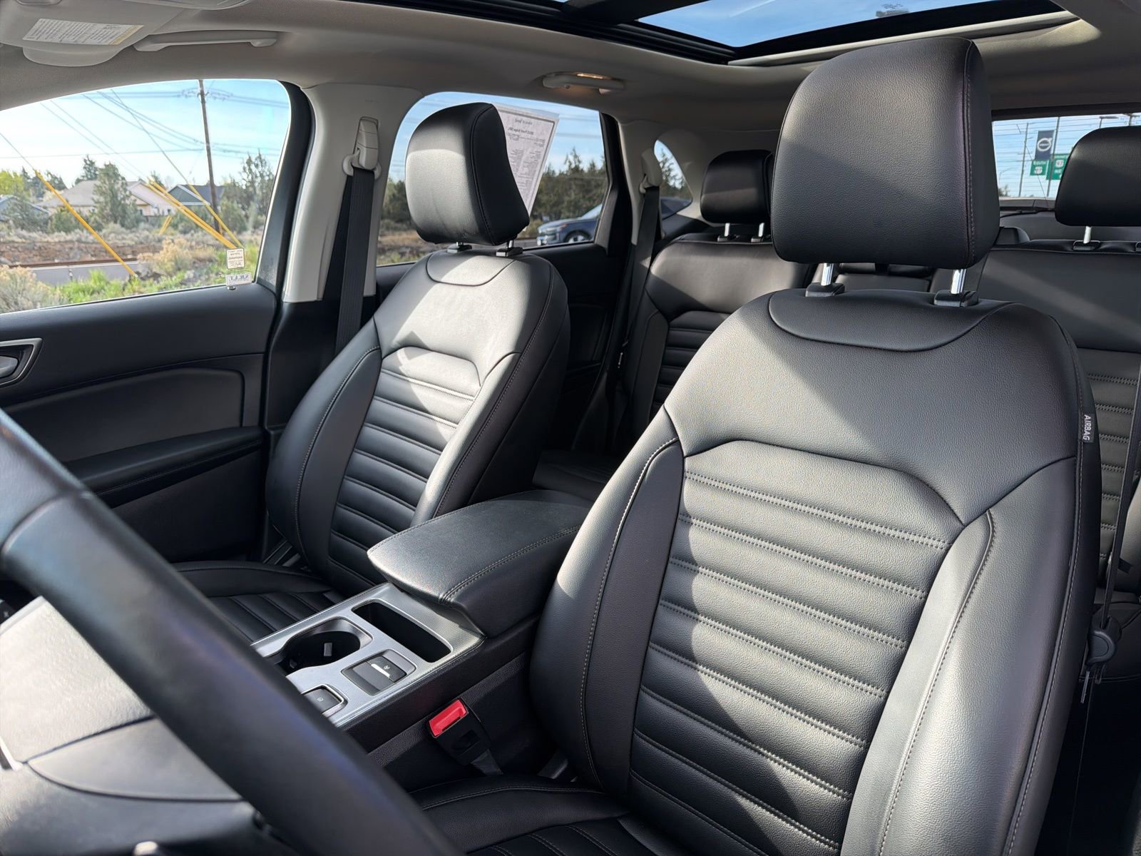 Used 2022 Ford Edge SEL w/ Convenience Package image 19