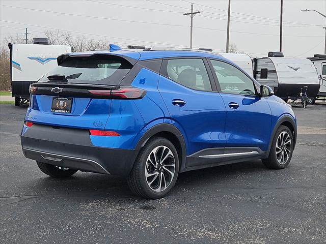 Used 2022 Chevrolet Bolt EUV Premier w/ Sun & Sound Package image 25