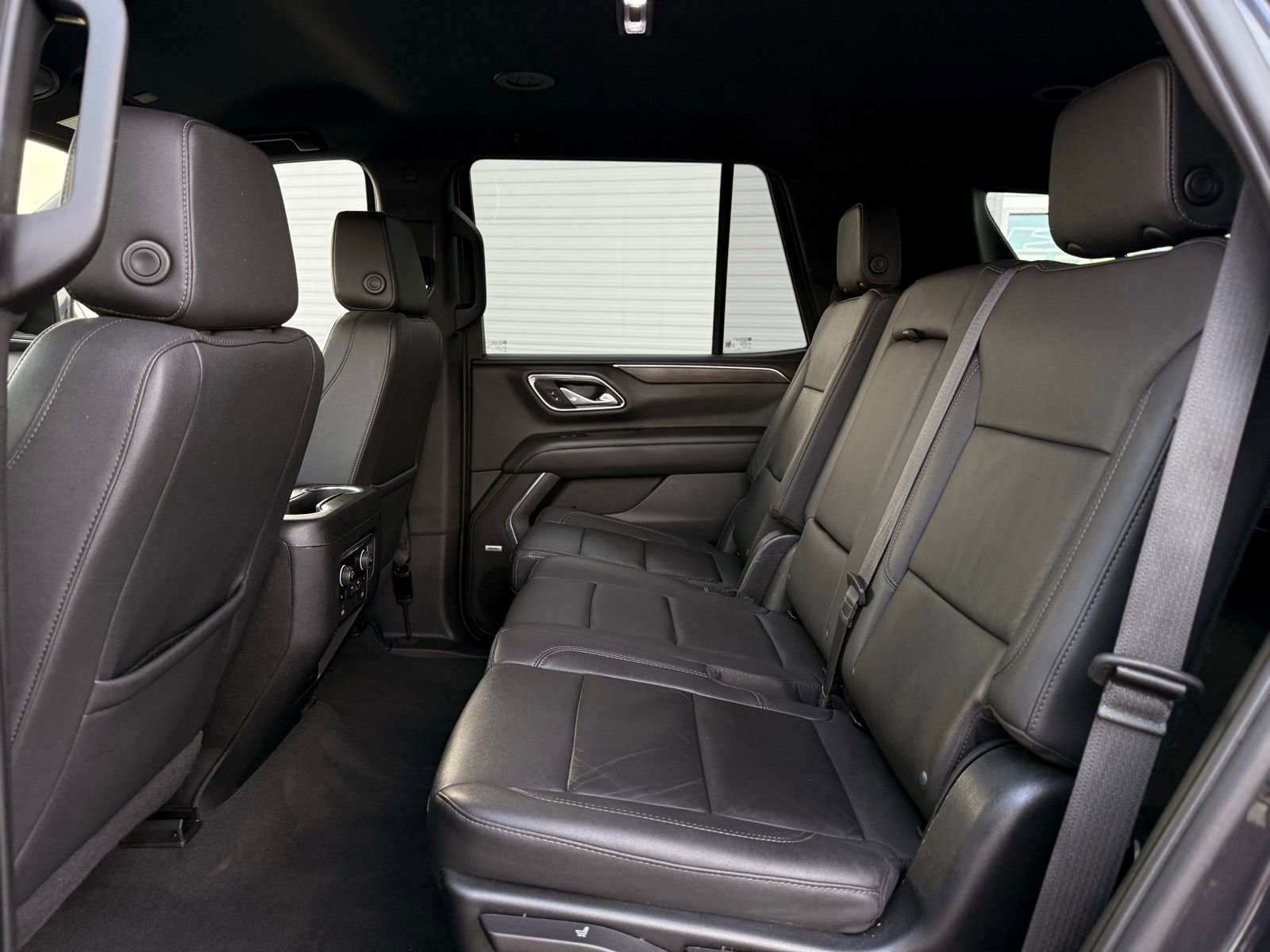 Used 2023 Chevrolet Tahoe LT w/ Luxury Package image 21